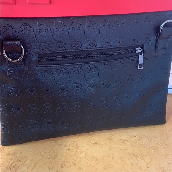 Clutch - Picture 4 of 8